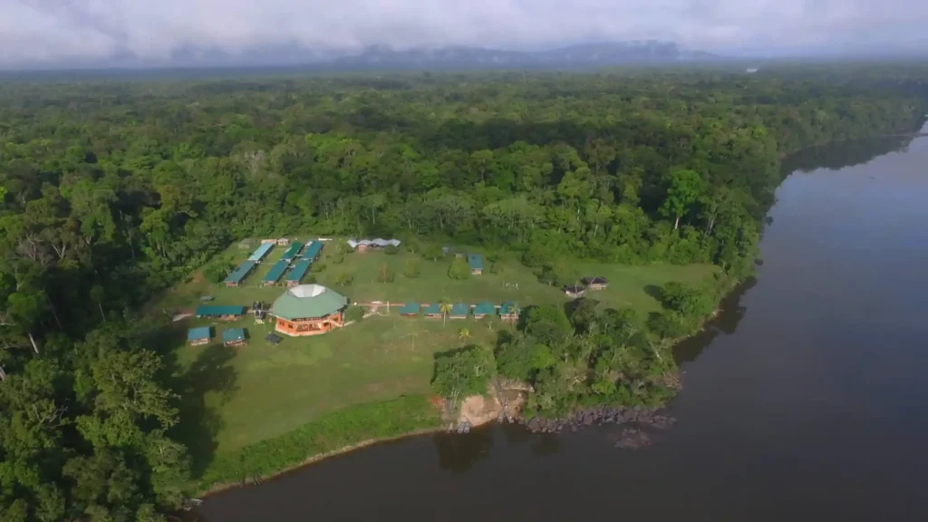 Iwokrama River Lodge