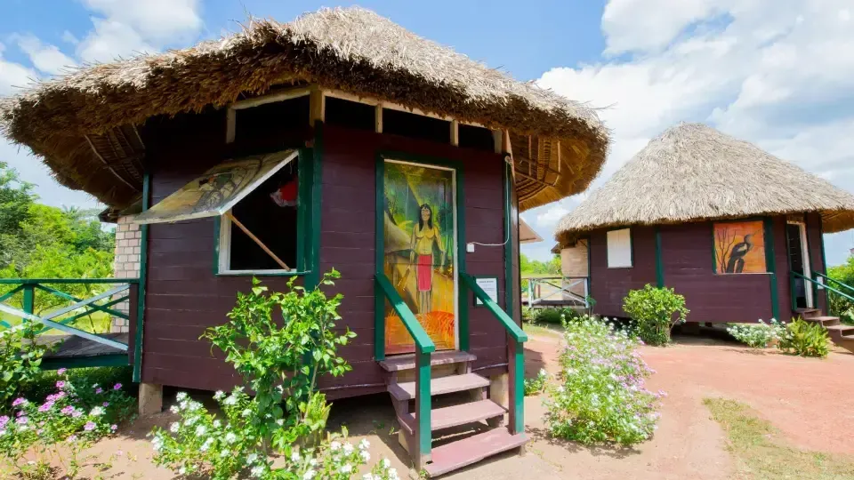 imgi_5_Surama-Eco-Lodge-8-1
